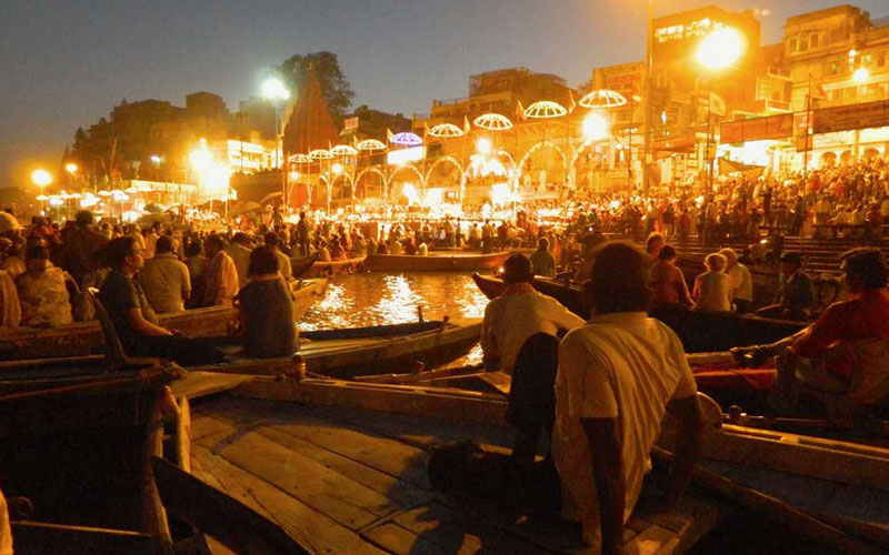 18 Days Rajasthan Tour with Khajuraho and Varanasi